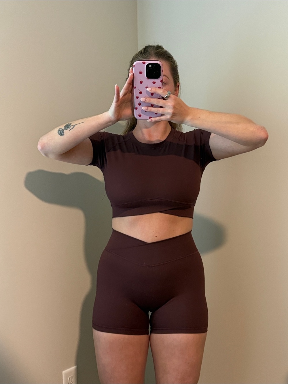 Amazon Women’s Short Sleeve Crop Top in Deep Brown